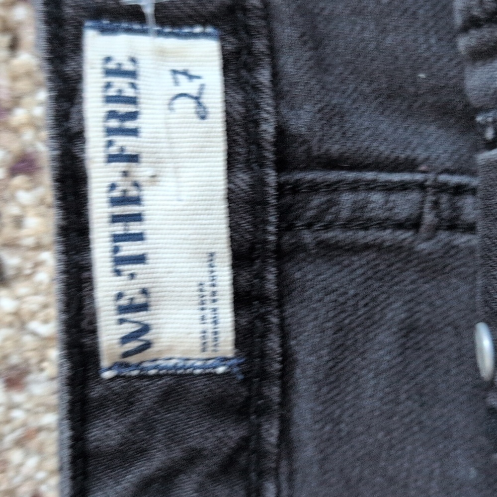Free People We The Free Black Denim Shorts Sz 27 - Picture 6 of 14